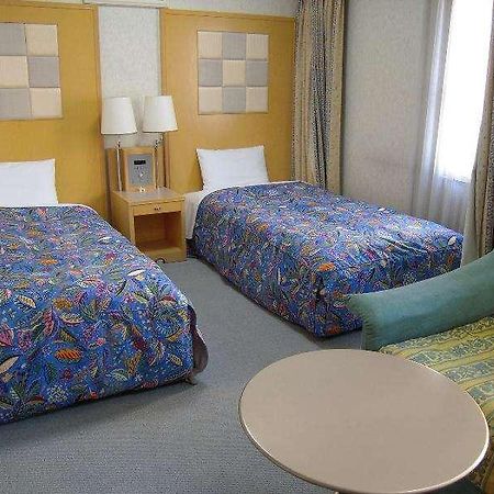 Hotel Sunpalace Хирошима Екстериор снимка